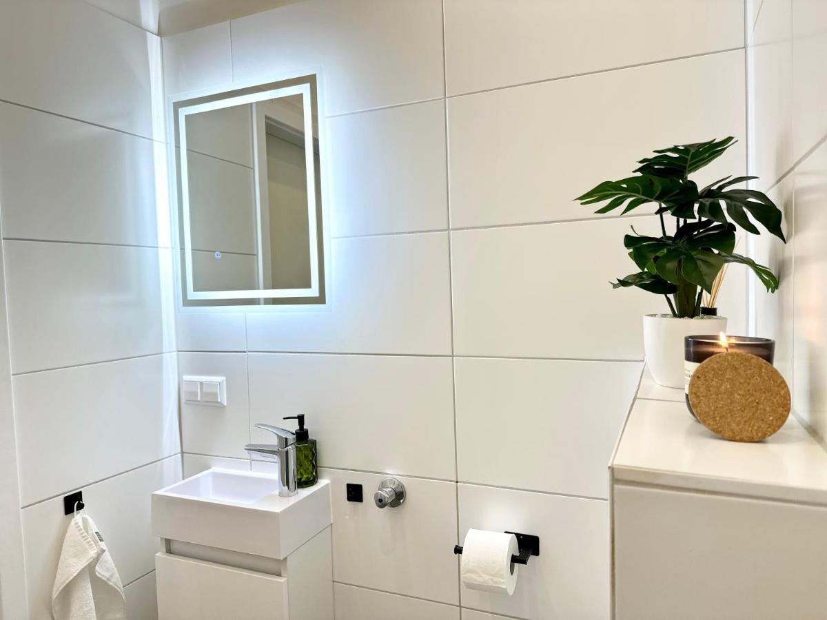 Mystay: Zentral I Design I Prime I Gaeste Wc Heidelberg Exterior photo